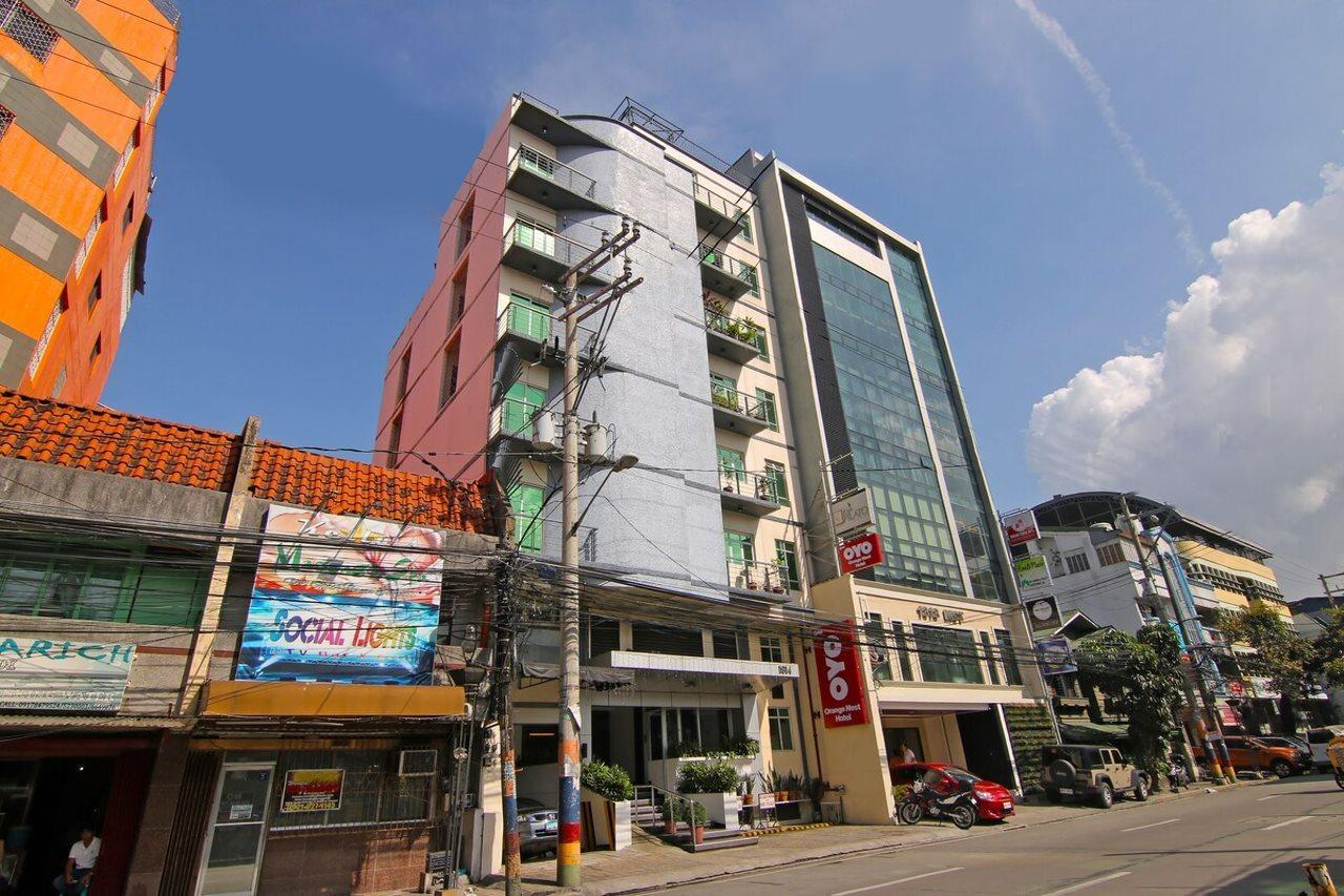 Vaccinated Staff - OYO 107 Orange Nest Hotel Manila Exterior foto
